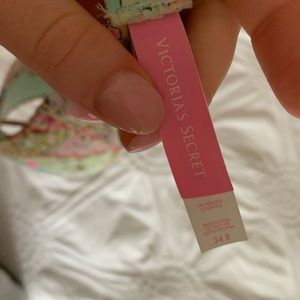 Victoria’s Secret bikini top